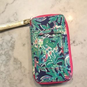 Lilly Pulitzer wristlet